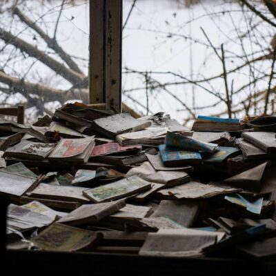 lot of books in PRIPYAT SCHOOL