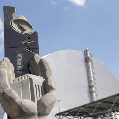 chernobyl sarcophagus chernobylstory.com