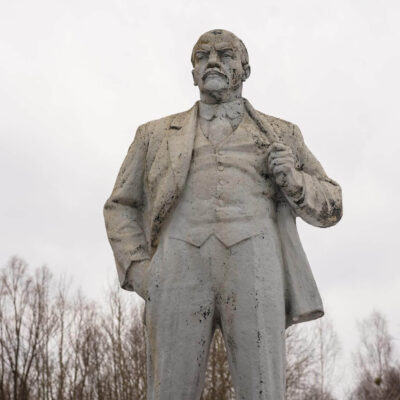 Lenin statue in Chernobyl
