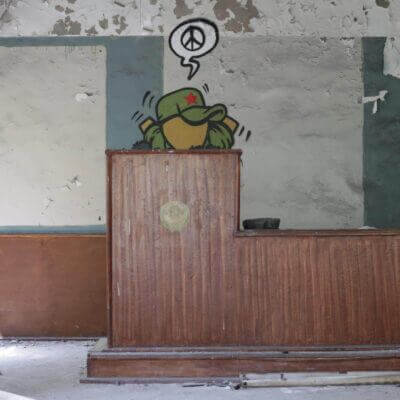 Chernobyl-2 Duga Building inside -10